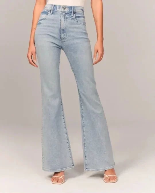 Closette | High-Waisted Straight Fit Jeans For Woman